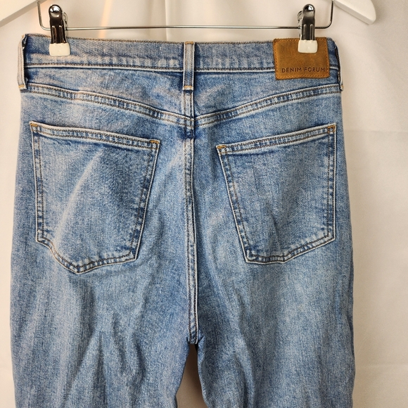 Aritzia Denim Forum Arlo High Rise Straight size 30 in EUC - Picture 8 of 13
